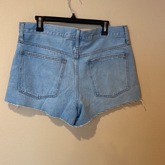 NWT Madewell Relaxed Denim Shorts in CEDARCROFT WASH - Picture 5 of 5